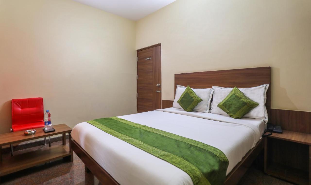 Treebo Trip Kapil Royalista Hotell Ludhiana Eksteriør bilde