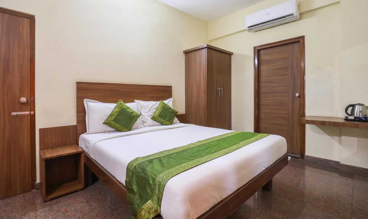 Treebo Trip Kapil Royalista Hotell Ludhiana Eksteriør bilde
